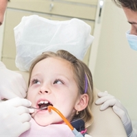 https://connect.bcbsmt.com/cfs-file/__key/communityserver-blogs-components-weblogfiles/00-00-00-00-02/DentistChild.jpg