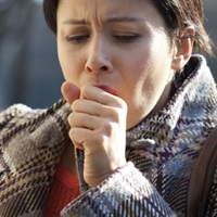 https://connect.bcbsmt.com/cfs-file/__key/communityserver-blogs-components-weblogfiles/00-00-00-00-17/WomenCoughing.jpg