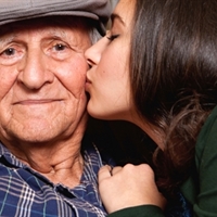 https://connect.bcbsmt.com/cfs-file/__key/communityserver-blogs-components-weblogfiles/00-00-00-00-15/SeniorAgingSocial_2D00_3190269.jpg
