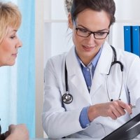 https://connect.bcbsmt.com/cfs-file/__key/communityserver-blogs-components-weblogfiles/00-00-00-00-17/WomenDoctorFollowUp.jpg